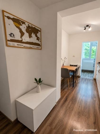 Apartament cu 3 camere decomandat, mobilat în Lipovei