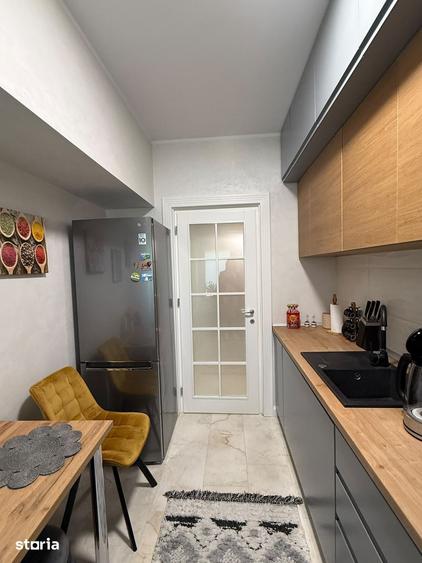 Apartament cu 2 camere decomandat în Central