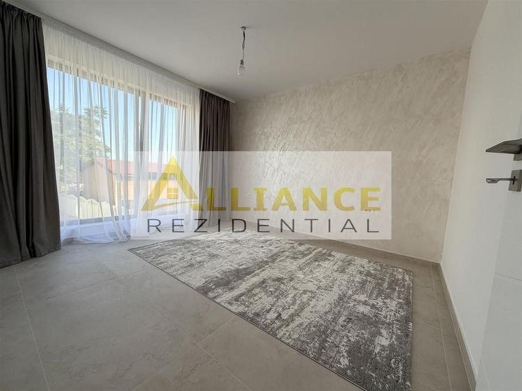 Casă individuală  5 camere 3 băi - 3