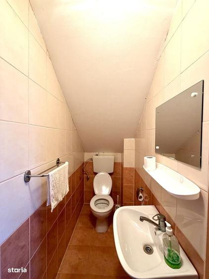 Casă cu 4 camere în Central
