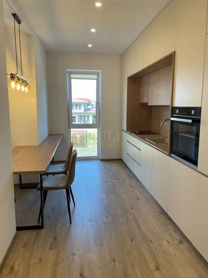 Apartament cu 2 camere decomandat, mobilat în Dumbrăvița