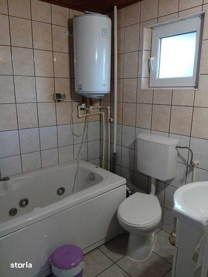 Casă cu 4 camere cu Teren 100 Mp în Izvoarele