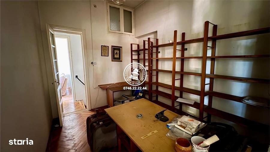 Casă cu 4 camere în Ultracentral