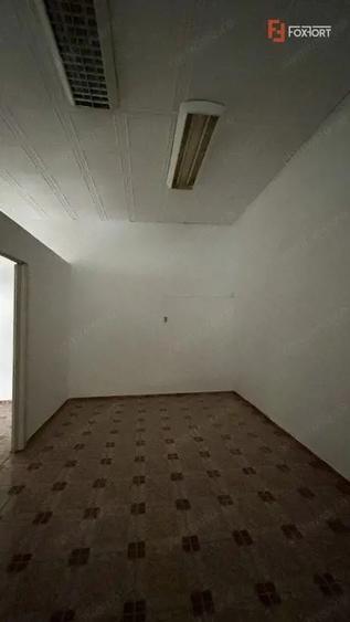 Apartament cu 3 camere semidecomandat în Gării