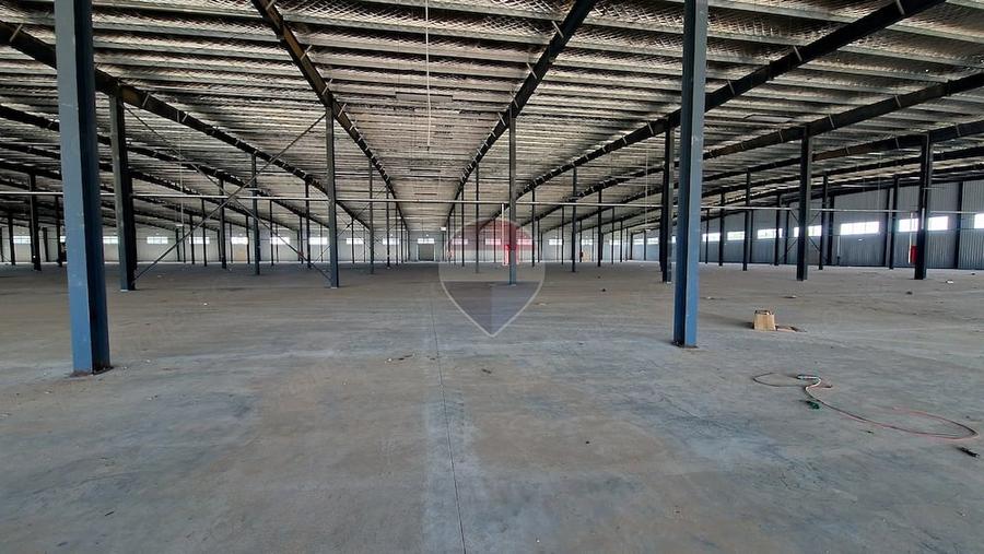 Spațiu comercial, de 18,382 mp, în Afumați