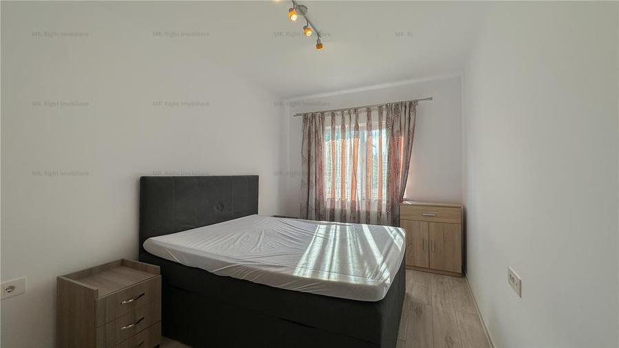 Apartament cu 3 camere decomandat, mobilat în Tractorul