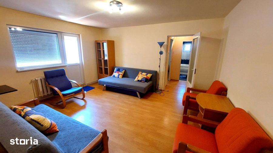 Apartament cu 2 camere, mobilat în Cetate