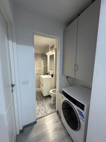 Apartament cu 3 camere decomandat în Șagului
