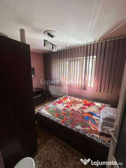 Apartament 4 camere de vanzare | Poarta 6, Constan?a - Constanta (Constanta)