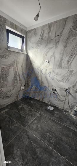 Casă cu 4 camere cu Teren 332 Mp în Cârcea