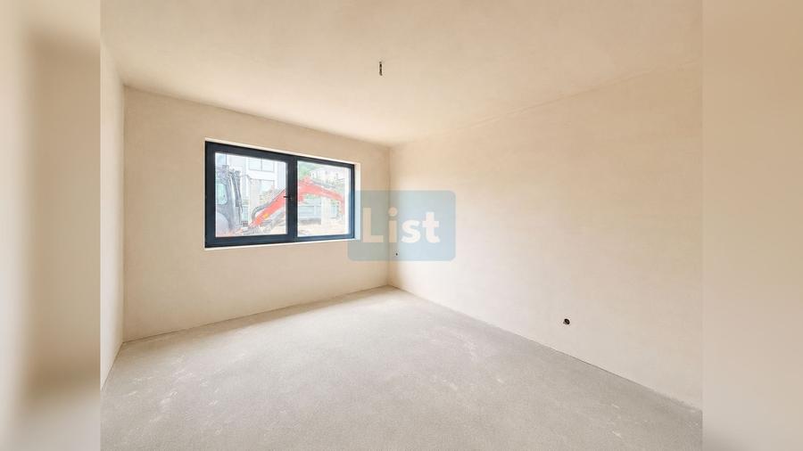 Casă cu 5 camere cu Teren 500 Mp în Chinteni