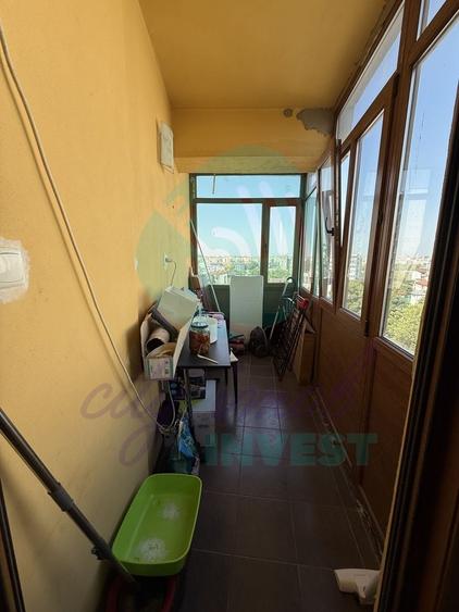 Apartament cu 2 camere semidecomandat în Vitan Mall