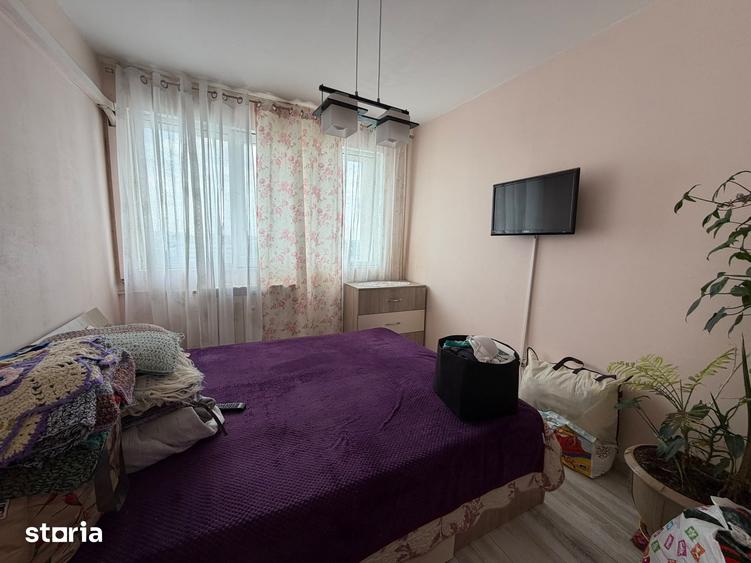 Apartament cu 3 camere în Berceni