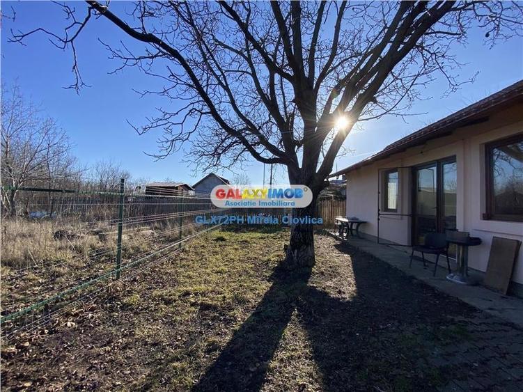 Casă cu Teren 500 Mp în Central