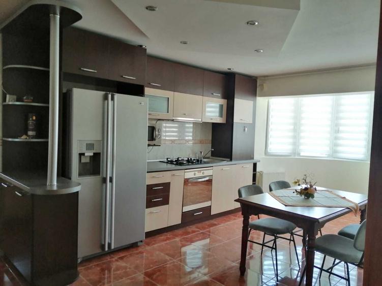 Apartament cu 2 camere decomandat în Vasile Alecsandri