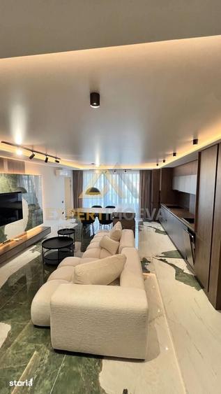Apartament cu 3 camere în Traian