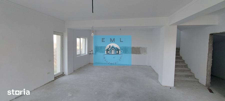 Casă cu 5 camere cu Teren 172 Mp în Cornetu