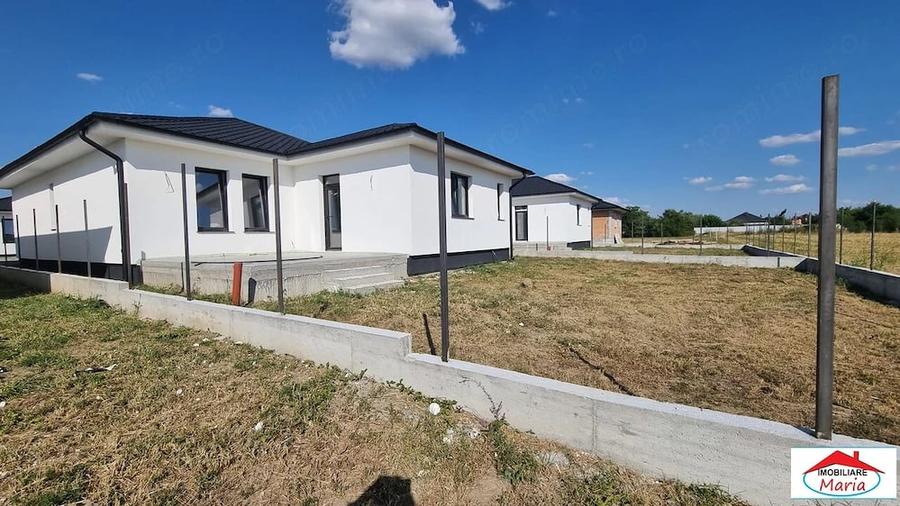 Casă cu Teren 460 Mp în Central