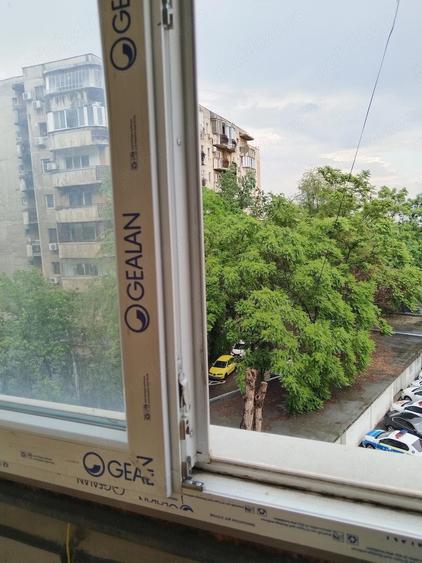 Apartament cu 2 camere semidecomandat în Crângași
