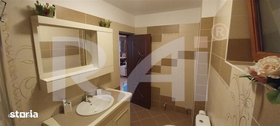 Casă cu 3 camere cu Teren 400 Mp în Calea București
