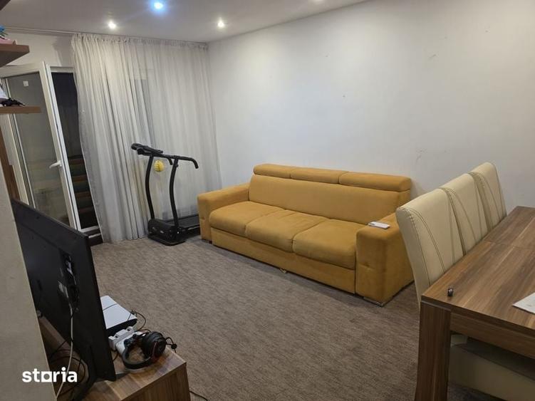 Apartament cu 4 camere în Terezian