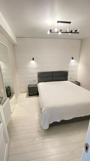 Apartament cu 2 camere decomandat în 1 Decembrie 1918