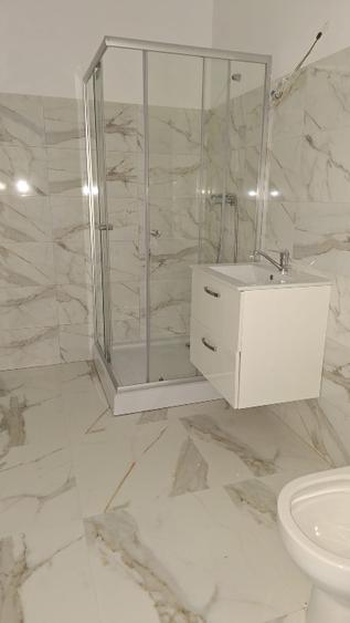 Garsonieră decomandată în Zăvoi