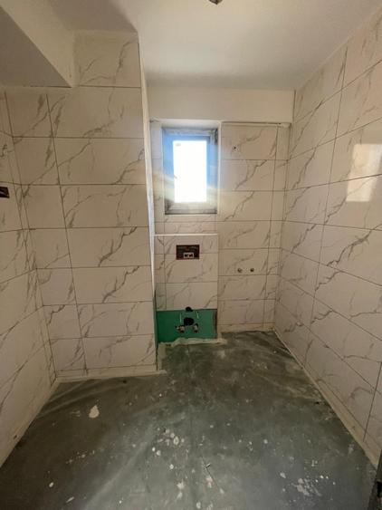 Apartament cu 3 camere decomandat în George Enescu