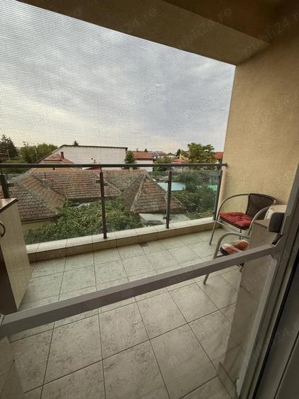 Apartament de vanzare cu 2 camere Girocului - 1