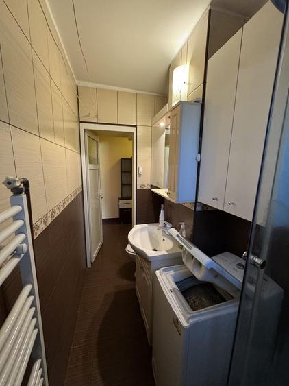 Apartament cu 2 camere semidecomandat, mobilat în Filipeștii de Pădure