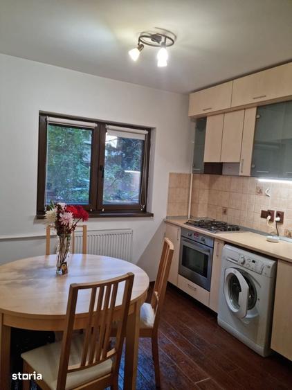 Apartament cu 2 camere decomandat în Tineretului