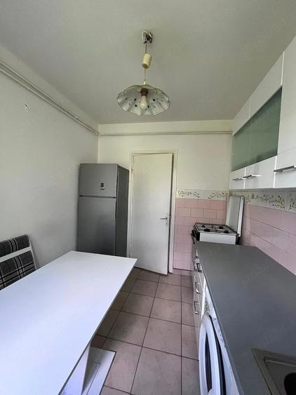 Apartament cu 2 camere semidecomandat în Tătărași