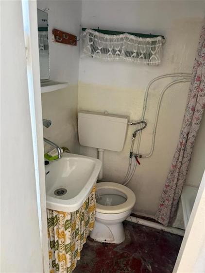 Casă cu 3 camere cu Teren 600 Mp în Central