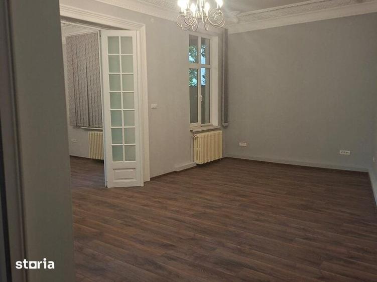 Spațiu comercial, de 70 mp, în Rosetti
