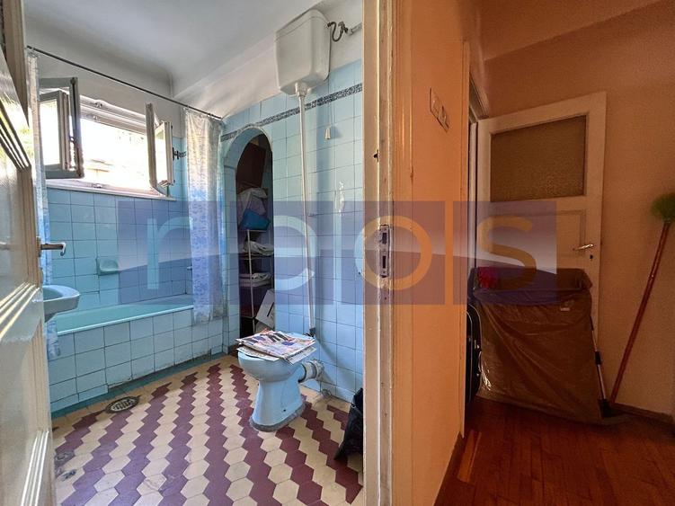 Apartament cu 4 camere circular, mobilat în Universitate