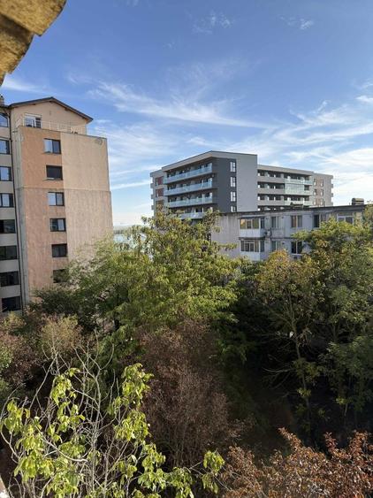 Apartament cu 2 camere semidecomandat în Țiglina 1