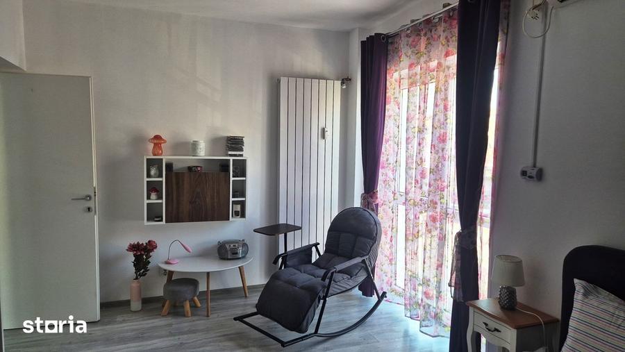 Apartament cu 2 camere, mobilat în Romană