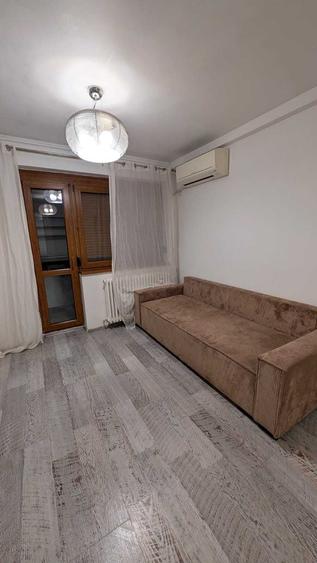 Apartament cu 2 camere semidecomandat în Floreasca