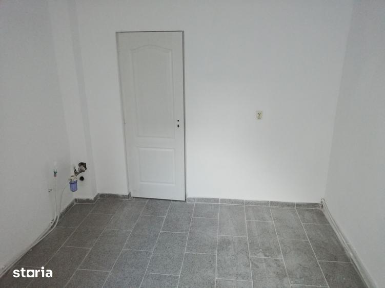 Vanzare/Chirie. Parter cu balcon acces separat ,schimb cu Teren - 6
