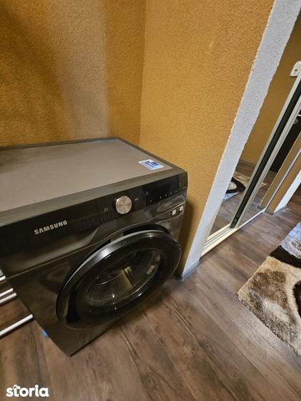 Apartament cu 4 camere în Central