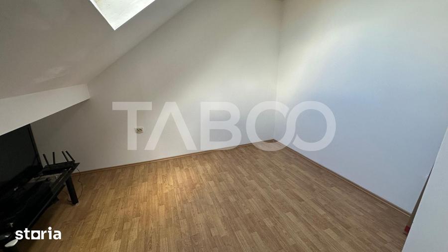 Apartament cu 4 camere decomandat în Terezian