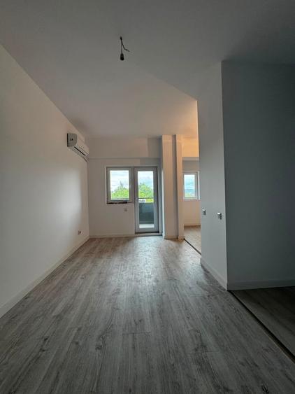 Apartament cu 2 camere decomandat în Tătărași