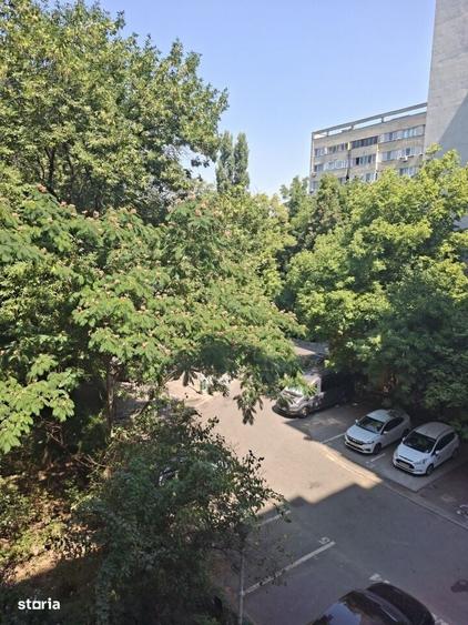 Apartament cu 2 camere decomandat în Militari