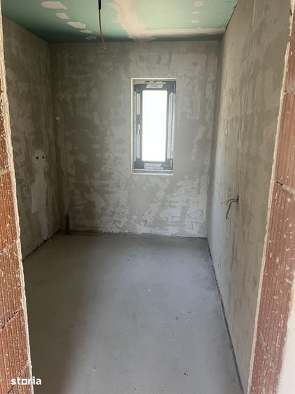 Casă cu 4 camere cu Teren 500 Mp în Baciu