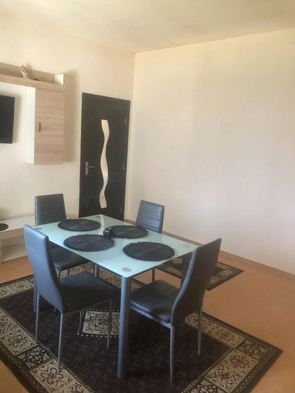 Casă cu 4 camere cu Teren 484 Mp în Episcopia Bihorului