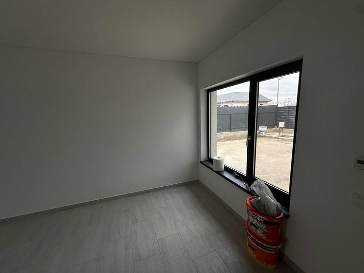 Casă individuală cu 3 camere cu Teren 580 Mp în Vasile Alecsandri