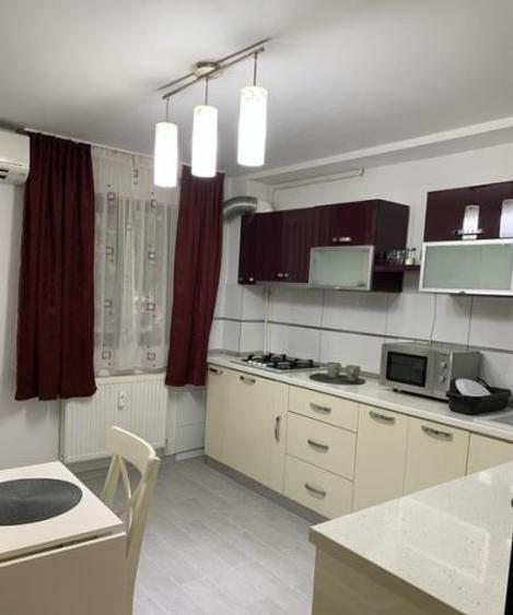 Apartament cu 2 camere decomandat, mobilat în Timpuri Noi