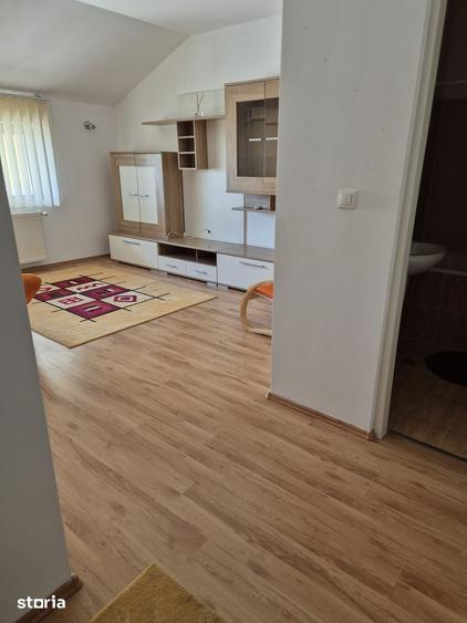 Vand apart. 1 cam., centrala ,lift , bloc nou, zona Alfa - 12