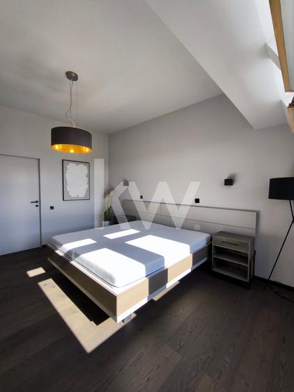 Apartament cu 2 camere decomandat, mobilat în Tractorul