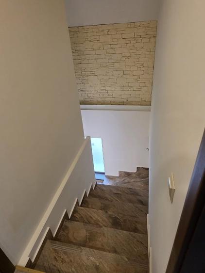 Casă individuală cu 4 camere cu Teren 456 Mp în Păulești